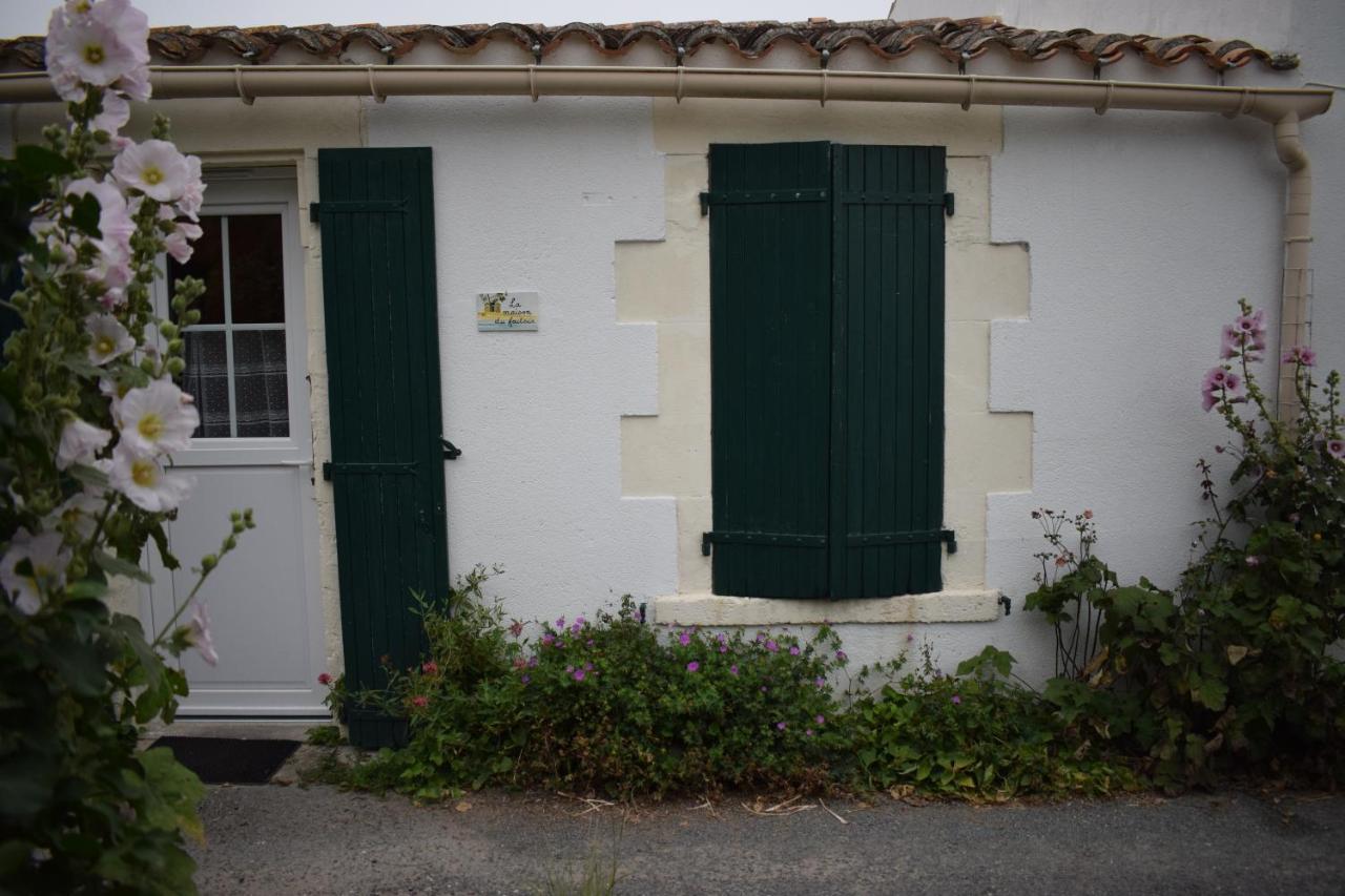 La Maison Du Facteur Saint-Denis-dʼOléron Eksteriør billede
