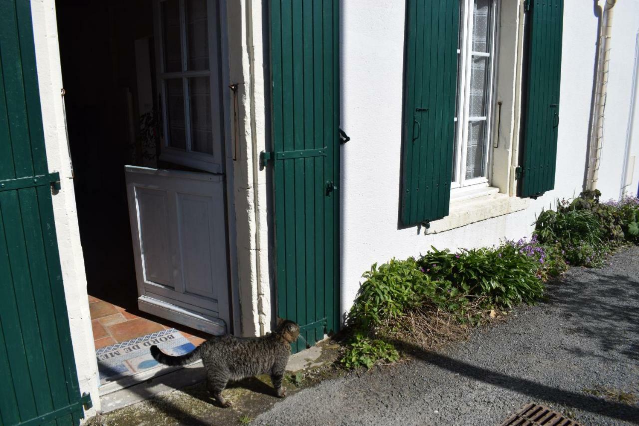 La Maison Du Facteur Saint-Denis-dʼOléron Eksteriør billede